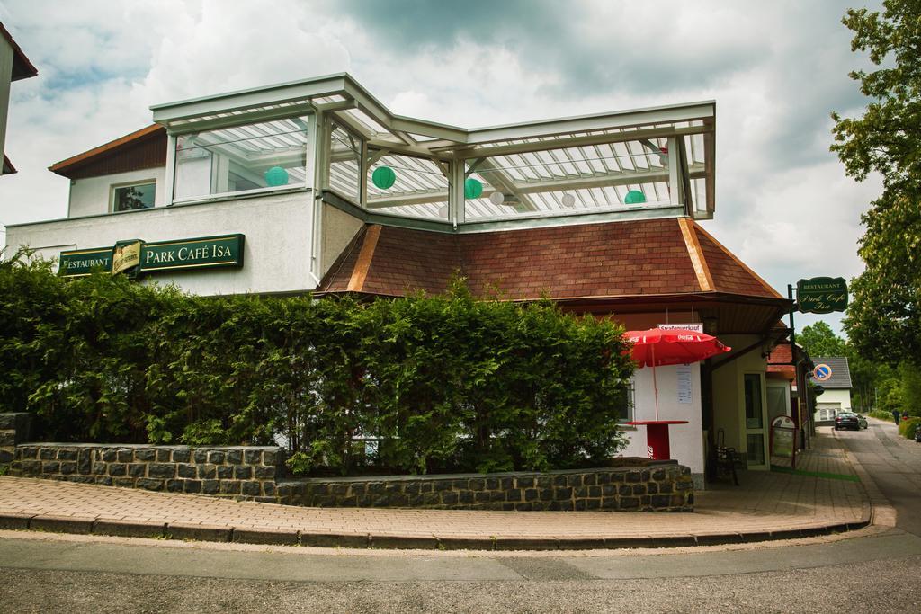 Hotel & Restaurant Park Cafe Isa Erfurt Dış mekan fotoğraf